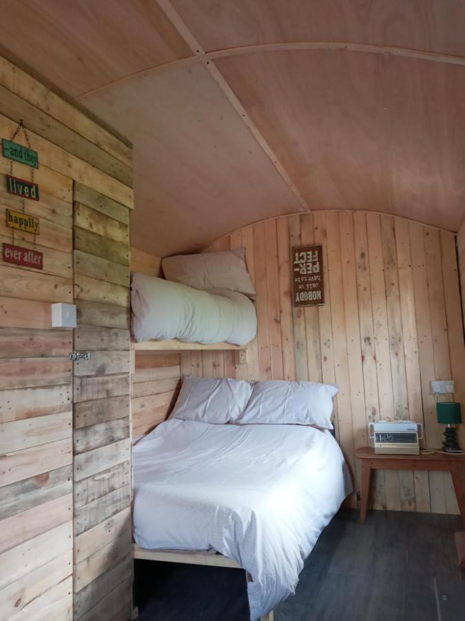 Orchard Meadow Shepherd Huts Leek-Buxton-Ashbourne Upper Elkstone エクステリア 写真