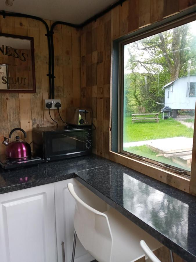 Orchard Meadow Shepherd Huts Leek-Buxton-Ashbourne Upper Elkstone エクステリア 写真